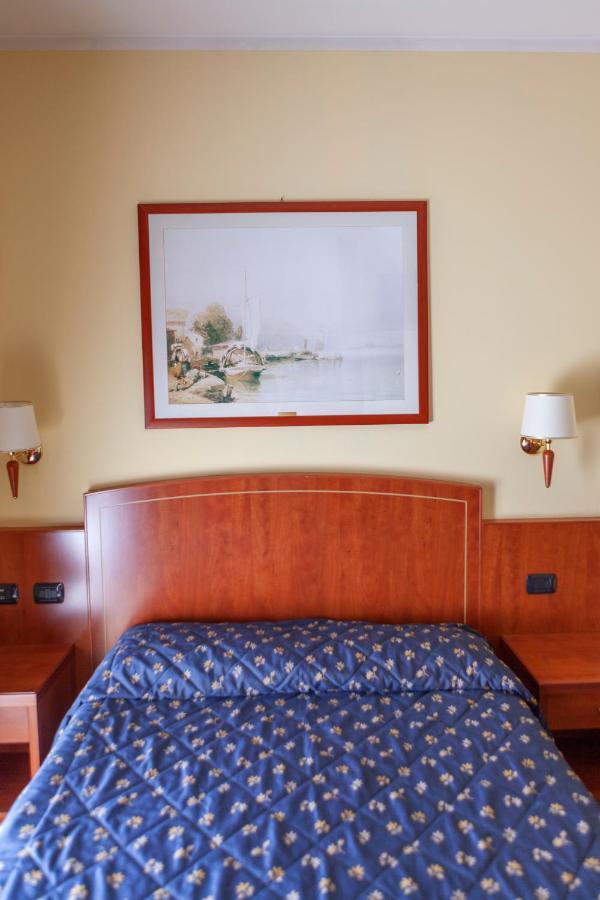 Hotel Olivo Арко Екстер'єр фото