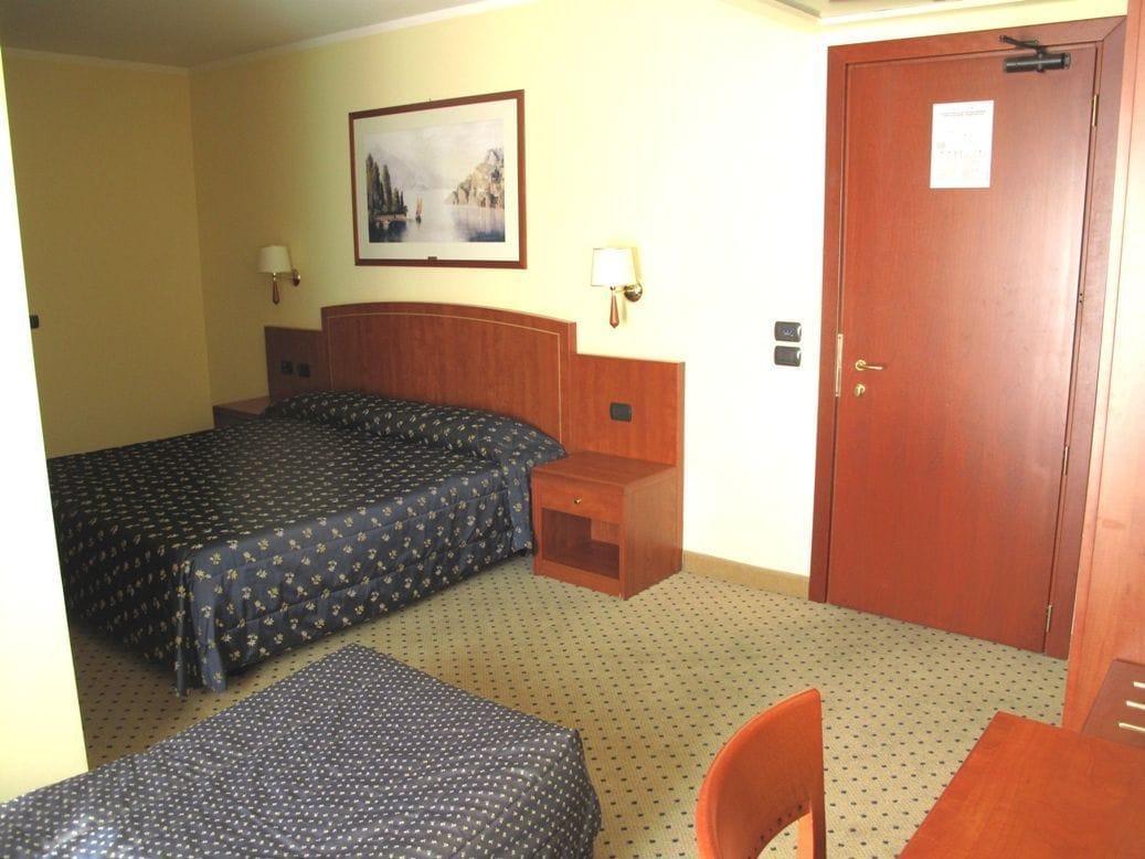 Hotel Olivo Арко Екстер'єр фото