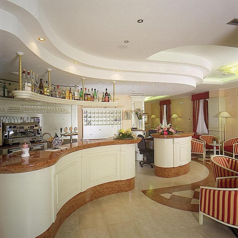 Hotel Olivo Арко Екстер'єр фото